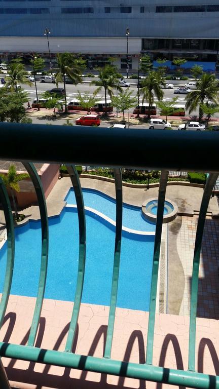 T & H Vacation Condo @Marina Court Kota Kinabalu Habitación foto